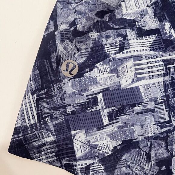 Lululemon Mens size M Core Short Blue Stretch Sweat Wicking - Picture 4 of 4